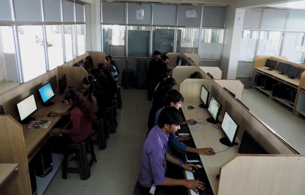 Arpit Institute of Engineering and Technology Rajkot Campus photo 3